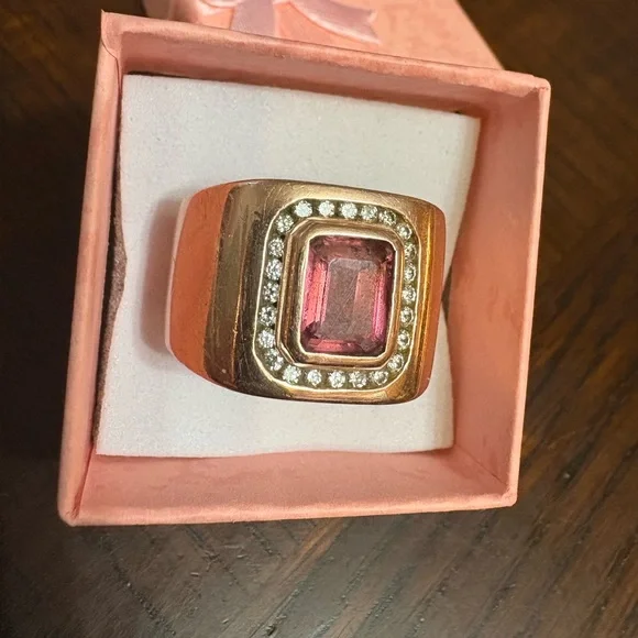Elegant Pink tourmaline and 10 carat rose Gold Ring - Picture 6 of 16